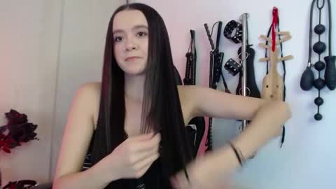 Alisson Beckett online show from 05/13/26, 06:05