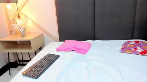 Snapshot of alissonmartin chatting on 02/07/25, 03:08 alissonmartin online show from 02/07/25, 03:08