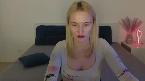 Snapshot of alisssarose chatting on 01/07/25, 10:41 alisssarose online show from 01/07/25, 10:41