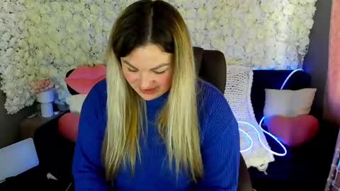 alissyagrayy online show from 05/01/26, 01:37