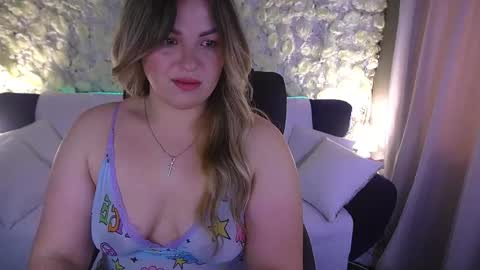 Snapshot of alissyagrayy chatting on 05/21/26, 05:47 alissyagrayy online show from 05/21/26, 05:47