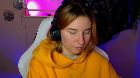 A L I C E  online show from 09/21/25, 07:48