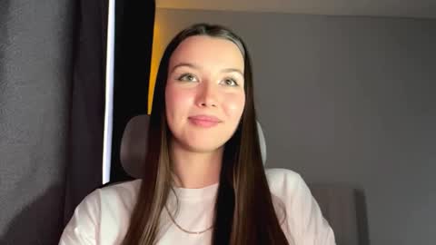 Annie online show from 11/19/25, 09:53