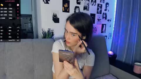 Alivia online show from 10/30/25, 09:55