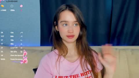 Snapshot of alivialovely chatting on 02/13/26, 10:11 Alivia online show from 02/13/26, 10:11