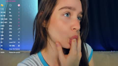 Alivia online show from 04/04/26, 06:55