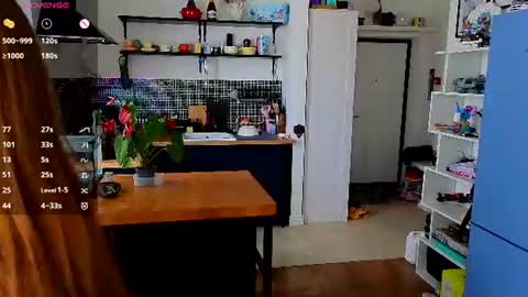 Alivia    online show from 07/10/26, 09:01