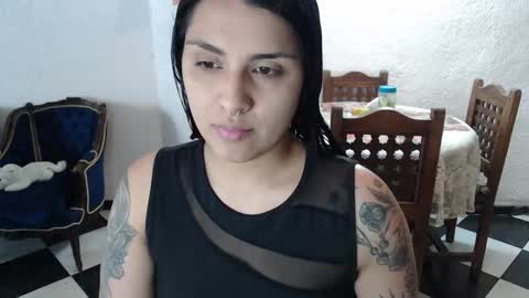 Alix online show from 10/12/25, 08:19