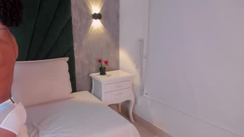  Alexis Etereo  online show from 03/25/26, 08:15