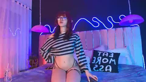 Snapshot of alixx_von_d chatting on 07/01/26, 11:34 Ali online show from 07/01/26, 11:34