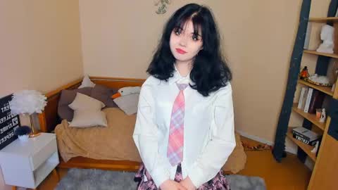 Emily online show from 05/17/26, 09:38