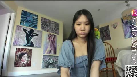 Snapshot of alizezaide chatting on 04/19/26, 08:11 Alize Zaide online show from 04/19/26, 08:11