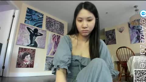 Snapshot of alizezaide chatting on 05/05/26, 07:55 Alize Zaide online show from 05/05/26, 07:55