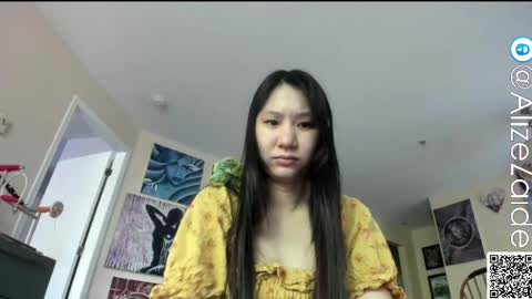 Snapshot of alizezaide chatting on 05/18/26, 07:31 Alize Zaide online show from 05/18/26, 07:31