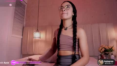 alizza_ online show from 02/10/26, 11:36