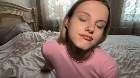 Kate online show from 07/12/26, 03:14