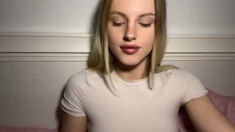 Kate online show from 07/28/26, 07:39