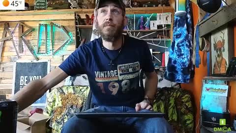 Snapshot of allan_arod chatting on 12/30/24, 08:15 Allan arod online show from 12/30/24, 08:15