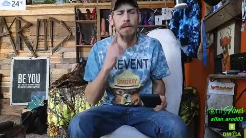 Snapshot of allan_arod chatting on 01/03/25, 08:32 Allan arod online show from 01/03/25, 08:32