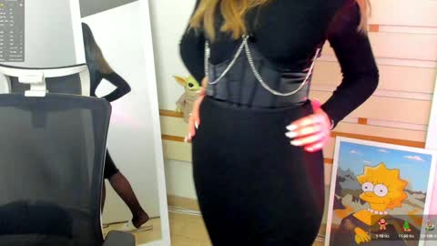 Snapshot of allana_dream chatting on 12/05/24, 11:05 Allana online show from 12/05/24, 11:05