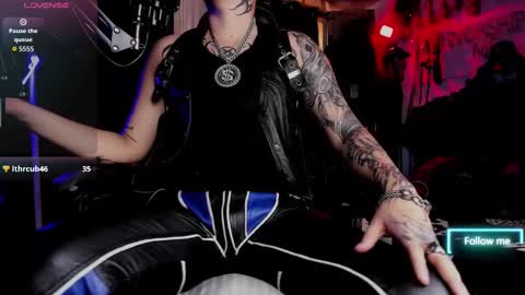   online show from 09/29/25, 02:55