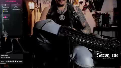 Snapshot of allanhurtss chatting on 07/17/26, 06:35 online show from 07/17/26, 06:35