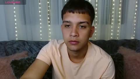 Snapshot of allansmith_ chatting on 12/19/24, 06:34 Allan Smith online show from 12/19/24, 06:34