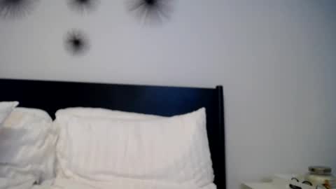 Snapshot of allaroundamazing13 chatting on 03/08/26, 04:49 allaroundamazing13 online show from 03/08/26, 04:49