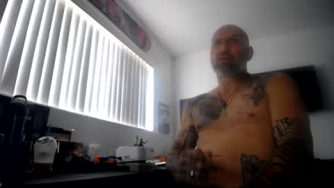Snapshot of allaroundamazing13 chatting on 03/31/26, 11:16 allaroundamazing13 online show from 03/31/26, 11:16