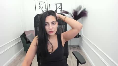 Snapshot of allayerty chatting on 09/21/25, 11:45 allayerty online show from 09/21/25, 11:45