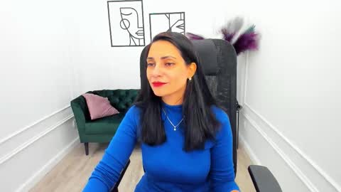 Snapshot of allayerty chatting on 10/03/25, 11:18 allayerty online show from 10/03/25, 11:18