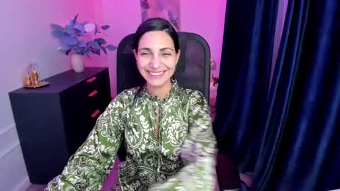 Snapshot of allayerty chatting on 10/10/25, 11:31 allayerty online show from 10/10/25, 11:31