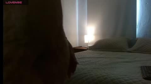 Snapshot of allegra_ferragamo chatting on 10/17/25, 07:27 Ale online show from 10/17/25, 07:27