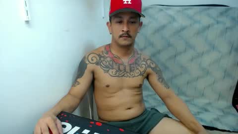 Snapshot of allen_69xx chatting on 02/28/25, 02:20 allen online show from 02/28/25, 02:20