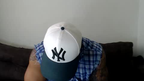 allen_ferrer10 online show from 06/06/26, 04:12