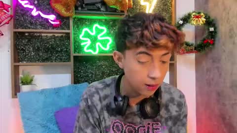 Allen online show from 11/22/25, 03:38