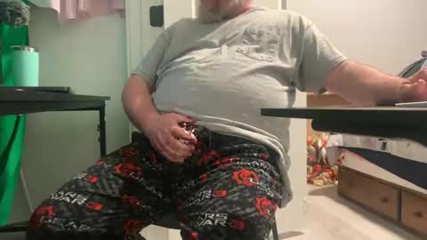 Allergictolove online show from 11/15/25, 06:26