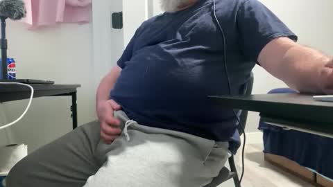 Allergictolove online show from 04/06/26, 11:16