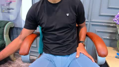                                 Help me reach 100 likes online show from 02/09/25, 11:15