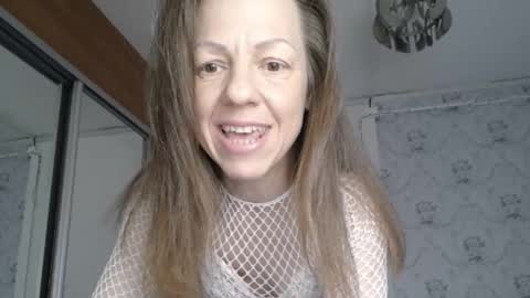 Snapshot of allexandraxxx chatting on 03/05/26, 12:12 allexandraxxx online show from 03/05/26, 12:12