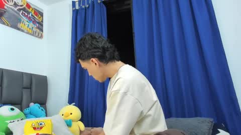 Allex online show from 02/04/25, 01:34