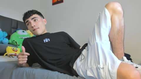 Snapshot of allexserrano chatting on 04/23/26, 10:34 Allex online show from 04/23/26, 10:34
