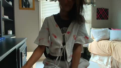 wishlist on bio online show from 07/13/26, 03:59