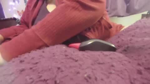 Alli Kat online show from 12/13/24, 06:16