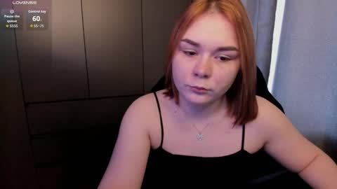 Snapshot of alli_zi chatting on 04/03/26, 10:02 Blair online show from 04/03/26, 10:02