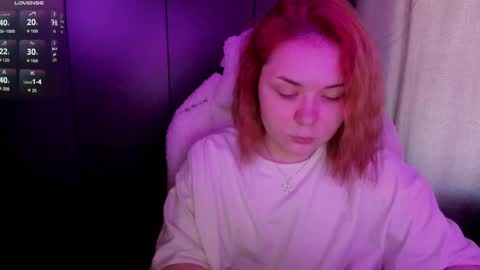 Snapshot of alli_zi chatting on 05/15/26, 09:05 Blair online show from 05/15/26, 09:05