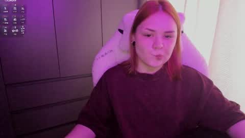 Snapshot of alli_zi chatting on 07/02/26, 02:22 Blair online show from 07/02/26, 02:22