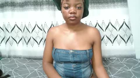 Snapshot of allibabexx chatting on 05/22/26, 11:10 allibabexx online show from 05/22/26, 11:10