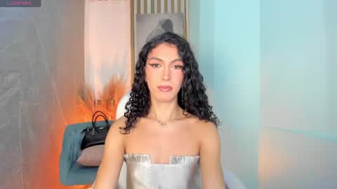 Snapshot of allicemackenzie_ chatting on 06/15/26, 11:18 AlliceMackenzie online show from 06/15/26, 11:18