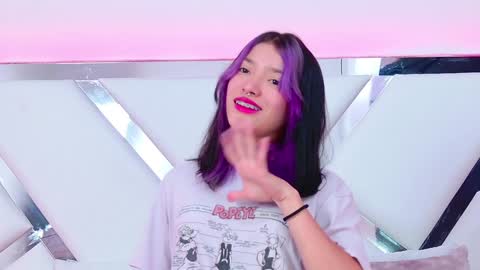 Snapshot of alliciakim chatting on 01/24/25, 07:07 Allicia online show from 01/24/25, 07:07